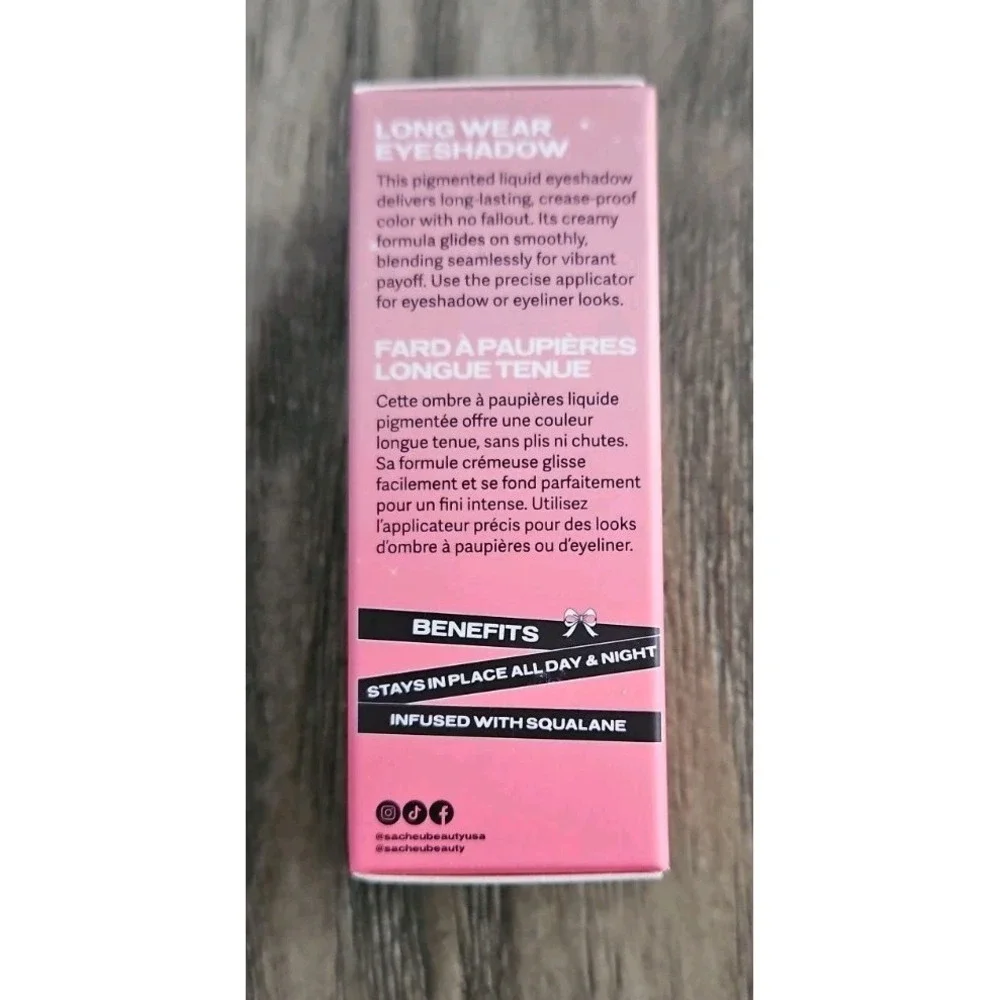 Sacheu Eyeshadow Stay-N In 01 Candy Dipp'd - Champagne Shimmer 3.5ml Full Size